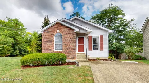 12423 Kiawah Ct, Louisville, KY 40245