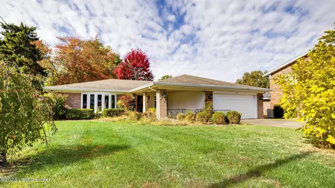 8404 Lou Ct, Louisville, KY 40219