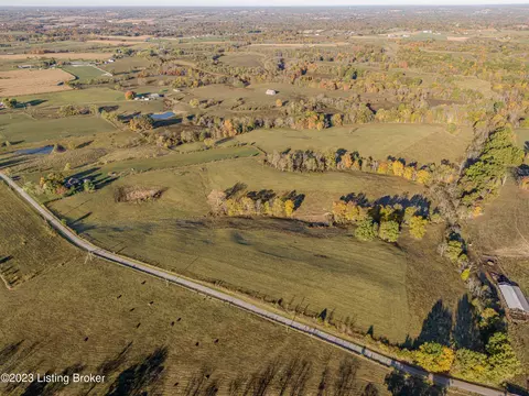 239 Sewell Rd, Bethlehem, KY 40007 photo 5