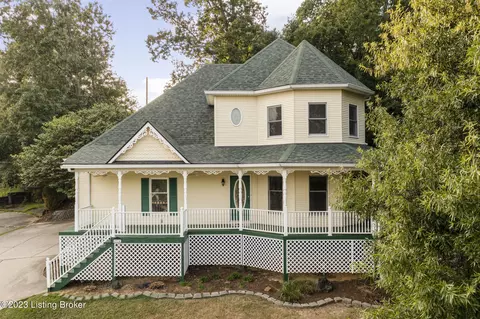 7714 Manslick Rd, Louisville, KY 40214