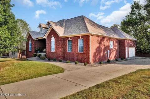 199 Inglenook Dr, Taylorsville, KY 40071