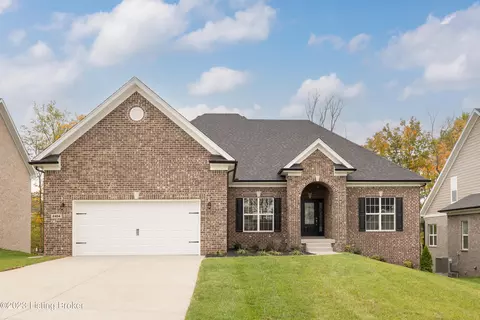 2404 Govern Ct, Fisherville, KY 40023