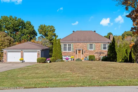221 Edna Lee Ln, Shepherdsville, KY 40165