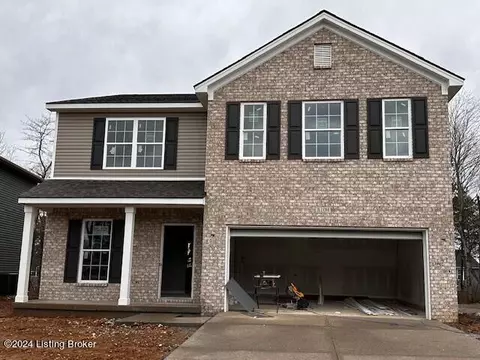 8104 Gateway Run Rd, Louisville, KY 40229