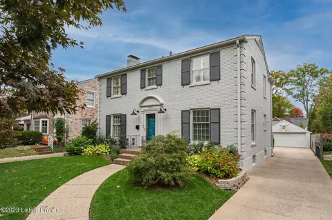 4004 Saint Germaine Ct, Louisville, KY 40207