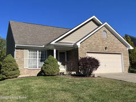 4709 Wooded Oak Cir, Louisville, KY 40245