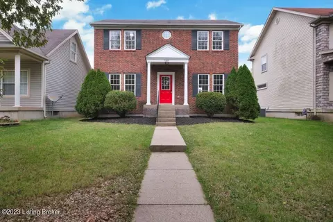 1663 Russell Lee Dr, Louisville, KY 40211