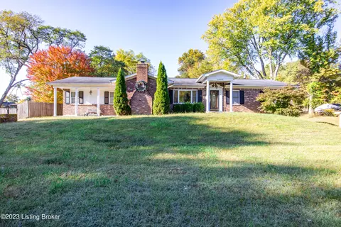 4500 E Pages Ln, Louisville, KY 40272