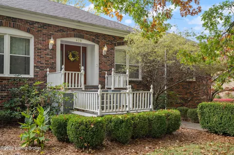 418 Moser Rd, Louisville, KY 40223
