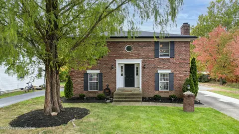 612 Harris Pl, Louisville, KY 40222