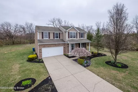 2001 Spring Bloom Ct, La Grange, KY 40031