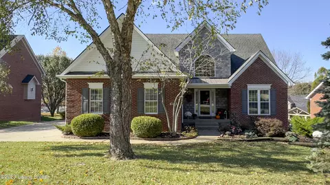 4004 Landherr Dr, Louisville, KY 40299
