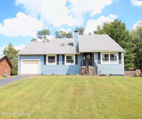 105 Towne Creek Ct, Louisville, KY 40243