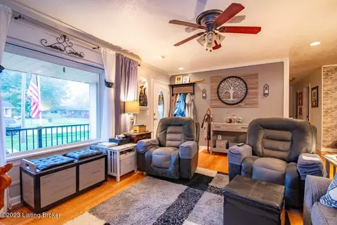 400 Eastern Dr, Radcliff, KY 40160 photo 8