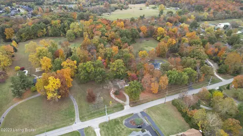 9706 Fairmount Rd, Louisville, KY 40291