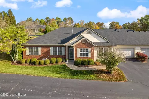 16701 Taunton Vale Rd, Louisville, KY 40245