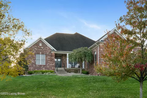 7112 Creekton Dr, Louisville, KY 40241