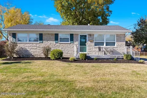 8302 Devonshire Dr, Louisville, KY 40258