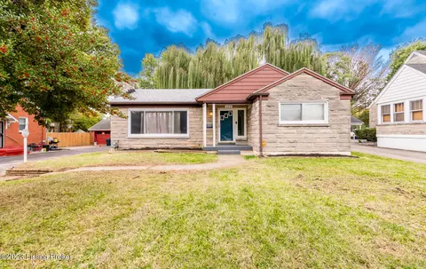2122 Middle Ln, Louisville, KY 40216