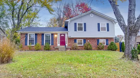 1009 Chesham Rd, Louisville, KY 40207