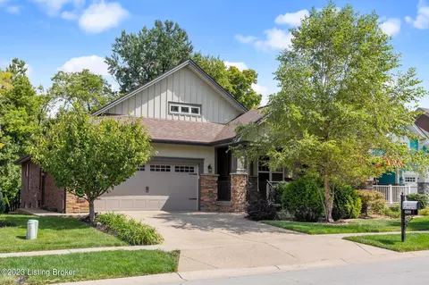 5215 Rock Water Dr, Louisville, KY 40241