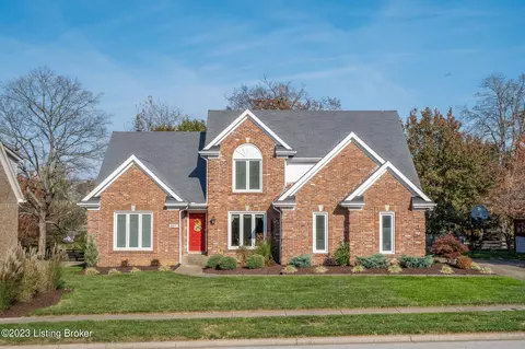 8517 Autumn Ridge Ct, Louisville, KY 40242
