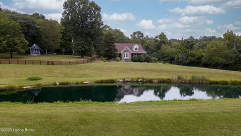 2070 Delta Rd, Taylorsville, KY 40071