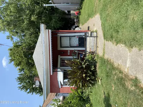 2627 Northwestern Pkwy, Louisville, KY 40212