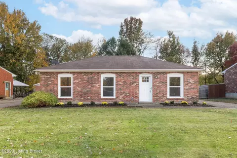 7508 Eider Dr, Louisville, KY 40258