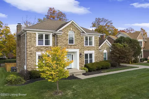 8521 Autumn Ridge Ct, Louisville, KY 40242