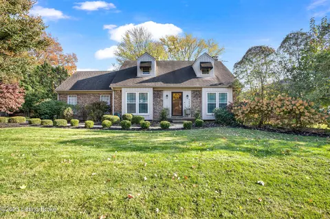 6604 Tottenham Rd, Louisville, KY 40207