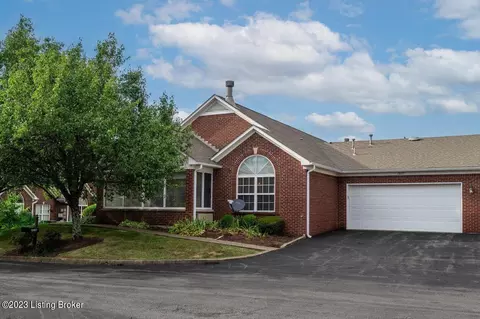 12105 Buck Horn Pl, Louisville, KY 40299
