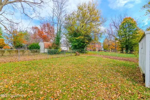 103 E Grundy Ave, Springfield, KY 40069 photo 43