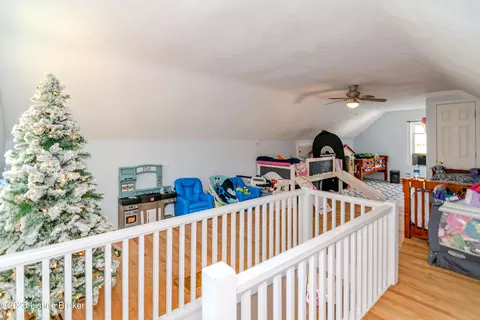 103 E Grundy Ave, Springfield, KY 40069 photo 32