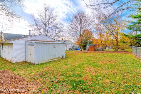 103 E Grundy Ave, Springfield, KY 40069 photo 40