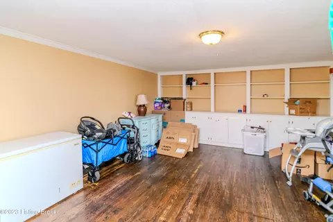 103 E Grundy Ave, Springfield, KY 40069 photo 16