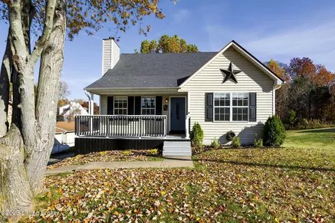 977 Austin Dr, Radcliff, KY 40160