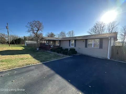 25 True Angle Rd, Brandenburg, KY 40108