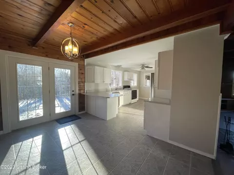1340 Lockard St, Madison, IN 47250 photo 7