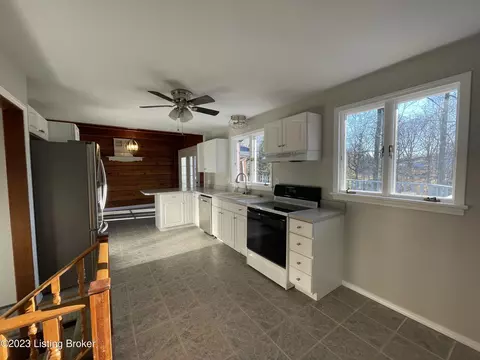 1340 Lockard St, Madison, IN 47250 photo 9