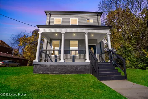 3227 River Park Dr, Louisville, KY 40211
