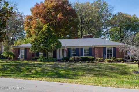 2415 Stannye Dr, Louisville, KY 40222