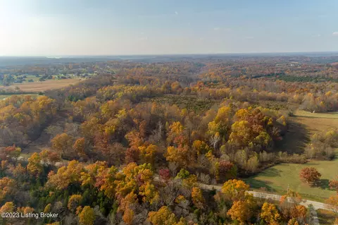 1523 W Hwy 42, La Grange, KY 40031