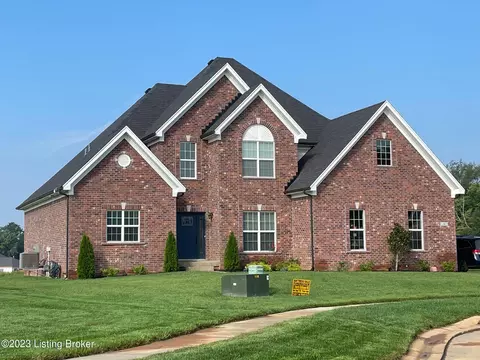 11602 Angel Falls Ct, Prospect, KY 40059