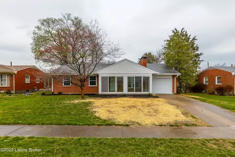 2607 Tregaron Ave, Jeffersontown, KY 40299