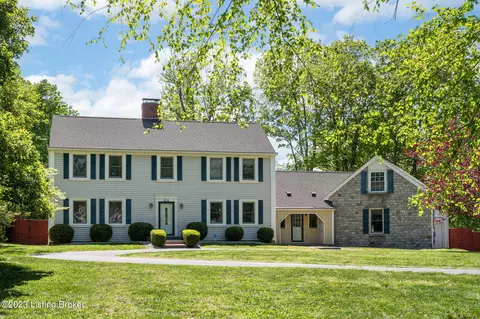 814 Green Willow Way, Louisville, KY 40223
