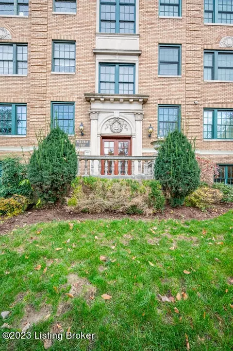 Undisclosed, Louisville, KY 40204
