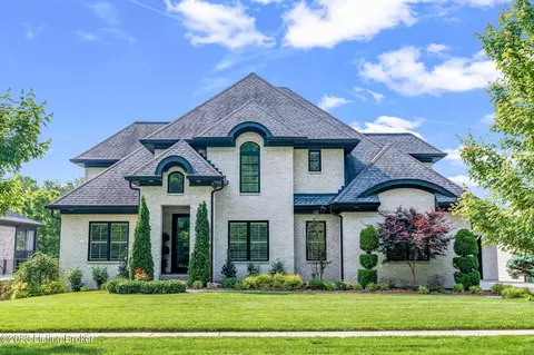 5612 Glenview Falls Pl, Louisville, KY 40222