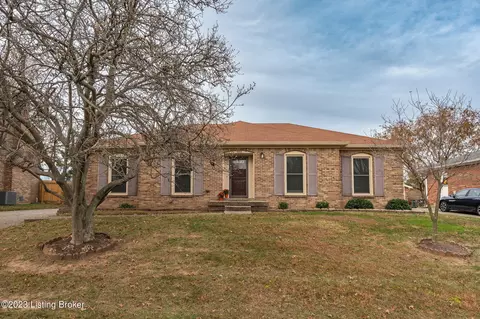 9005 Blossom Ln, Louisville, KY 40242