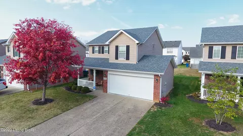 8110 Arbor Meadow Way, Louisville, KY 40228